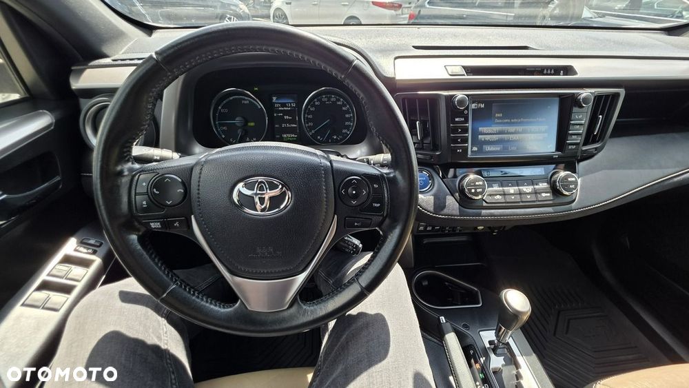 Toyota RAV4 - 36
