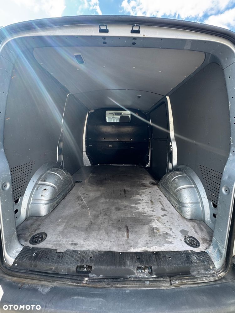 Volkswagen Transporter - 6