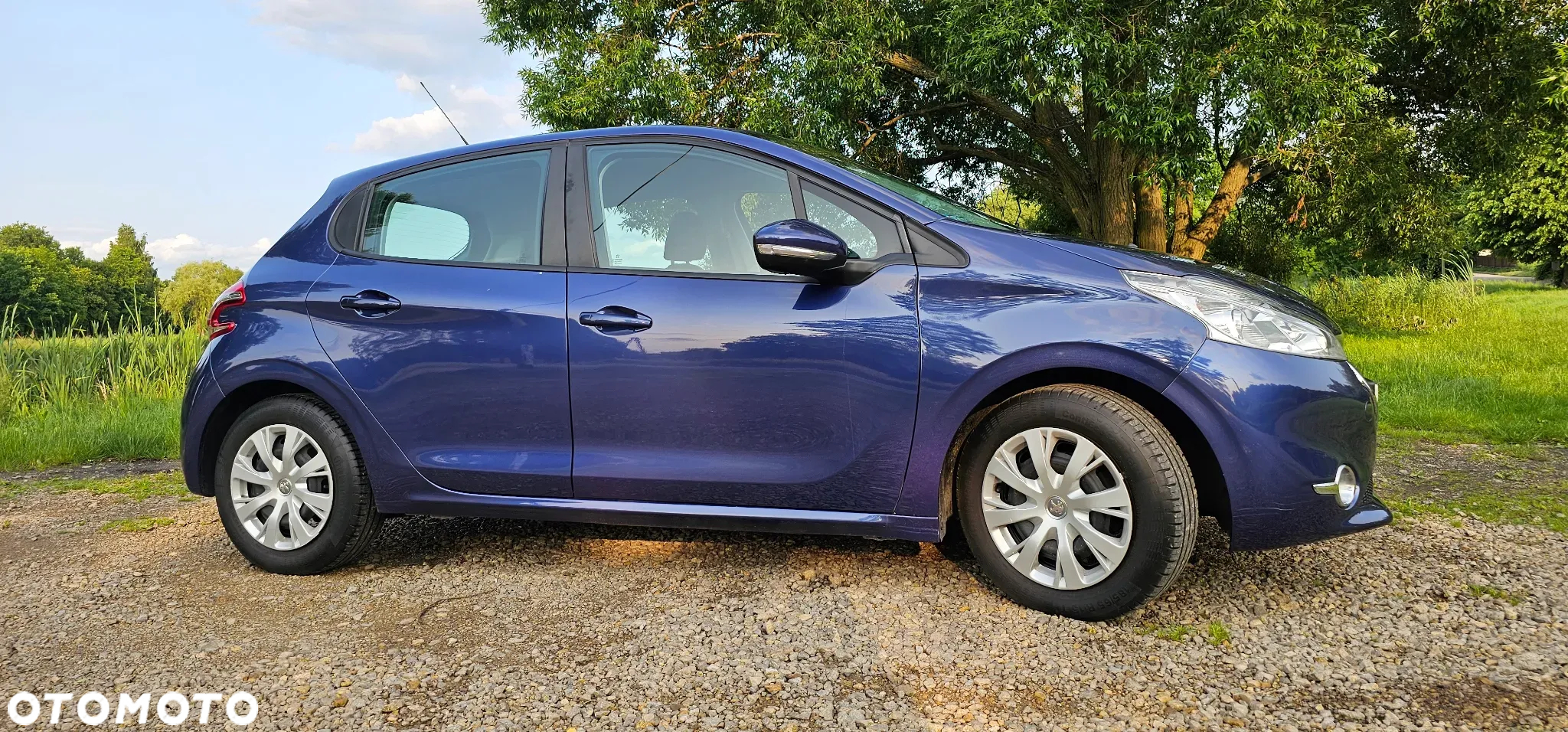 Peugeot 208 - 3