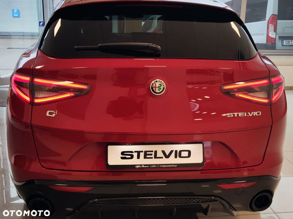 Alfa Romeo Stelvio 2.0 Turbo Intensa Q4 - 7