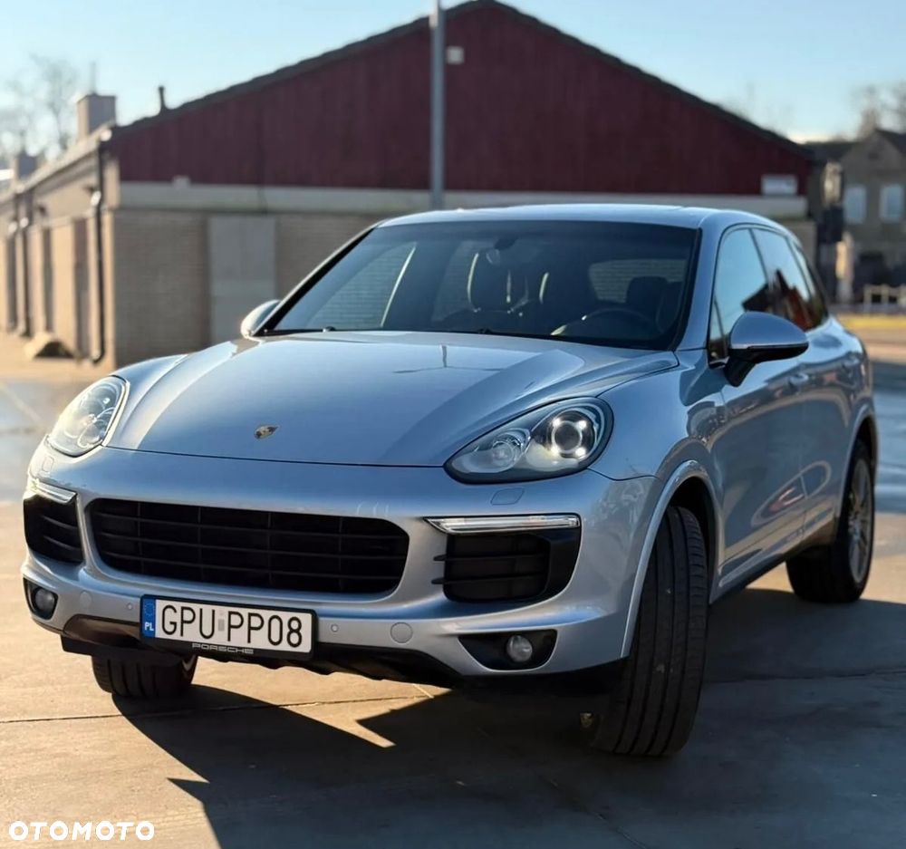 Porsche Cayenne Platinum Edition - 3