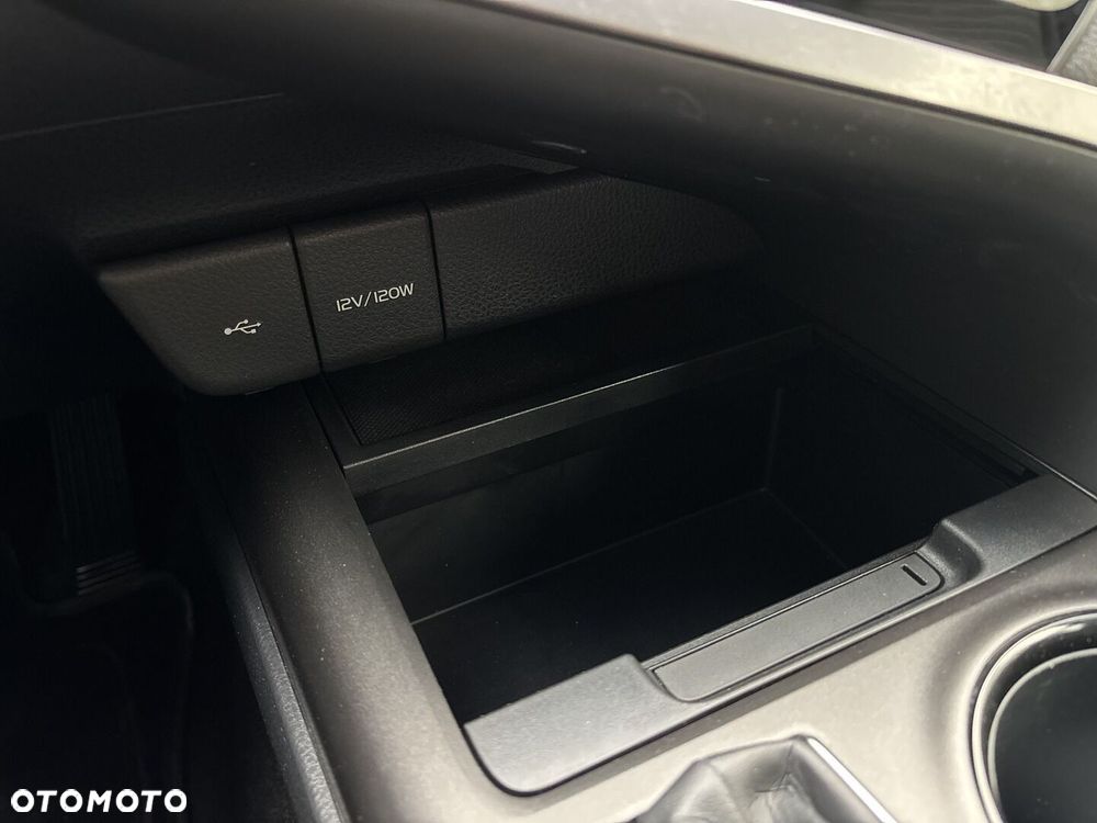 Toyota Camry 2.5 Hybrid Prestige CVT - 31