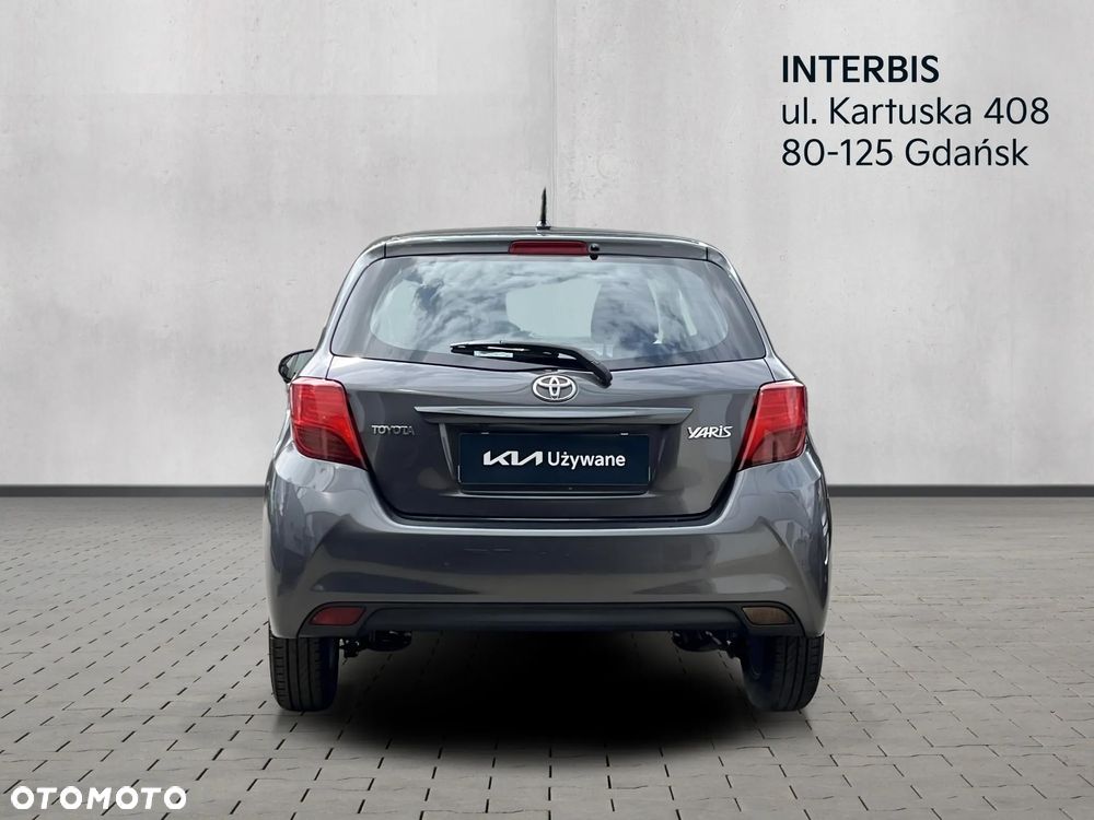 Toyota Yaris 1.33 Premium - 4