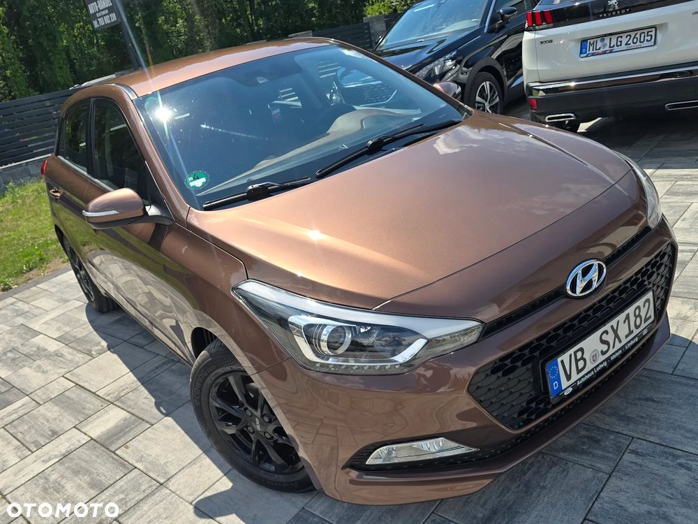 Hyundai i20 1.2 Fifa World Cup Edition - 7