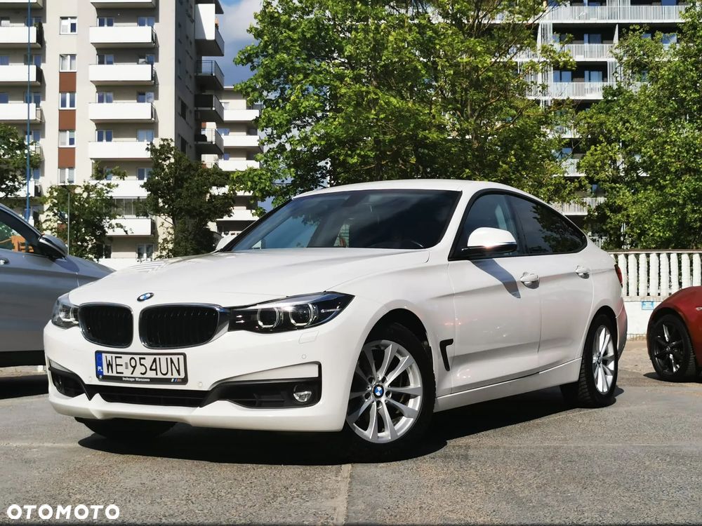 BMW 3GT 320i GPF xDrive Advantage - 3