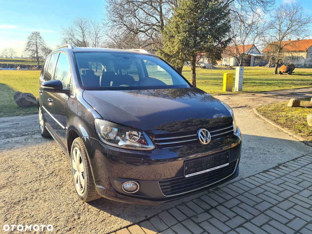 Volkswagen Touran - 18