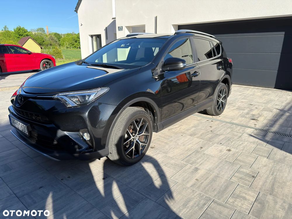 Toyota RAV4 2.0 D-4D Premium 4x2 - 4