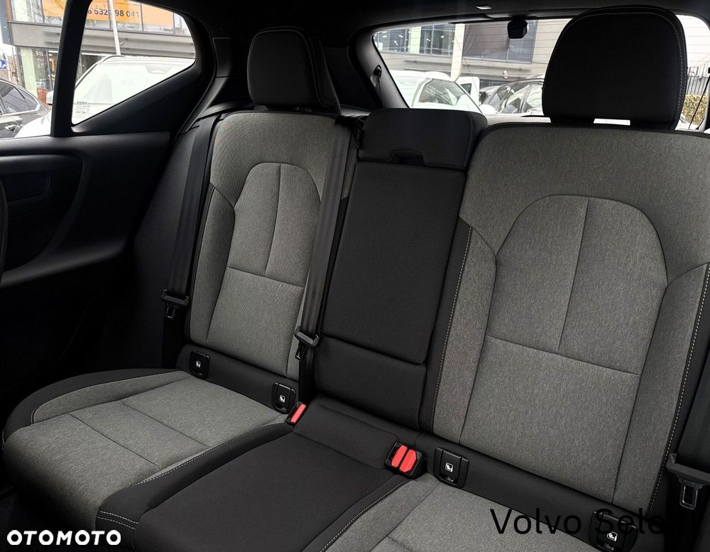 Volvo XC 40 - 29