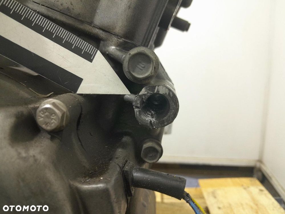 HONDA NTV 650 SILNIK BENZYNOWY CZTEROSUWOWY - 5