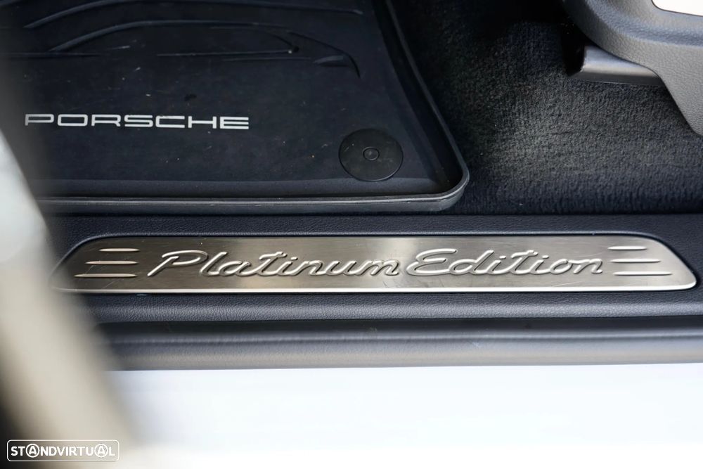 Porsche Cayenne Diesel Platinum Edition - 9