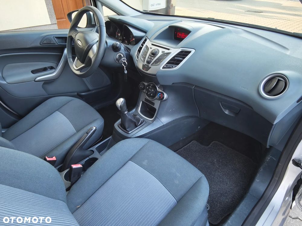 Ford Fiesta 1.25 Trend - 20