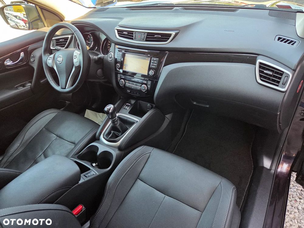 Nissan Qashqai 1.5 dCi DPF 360 - 17