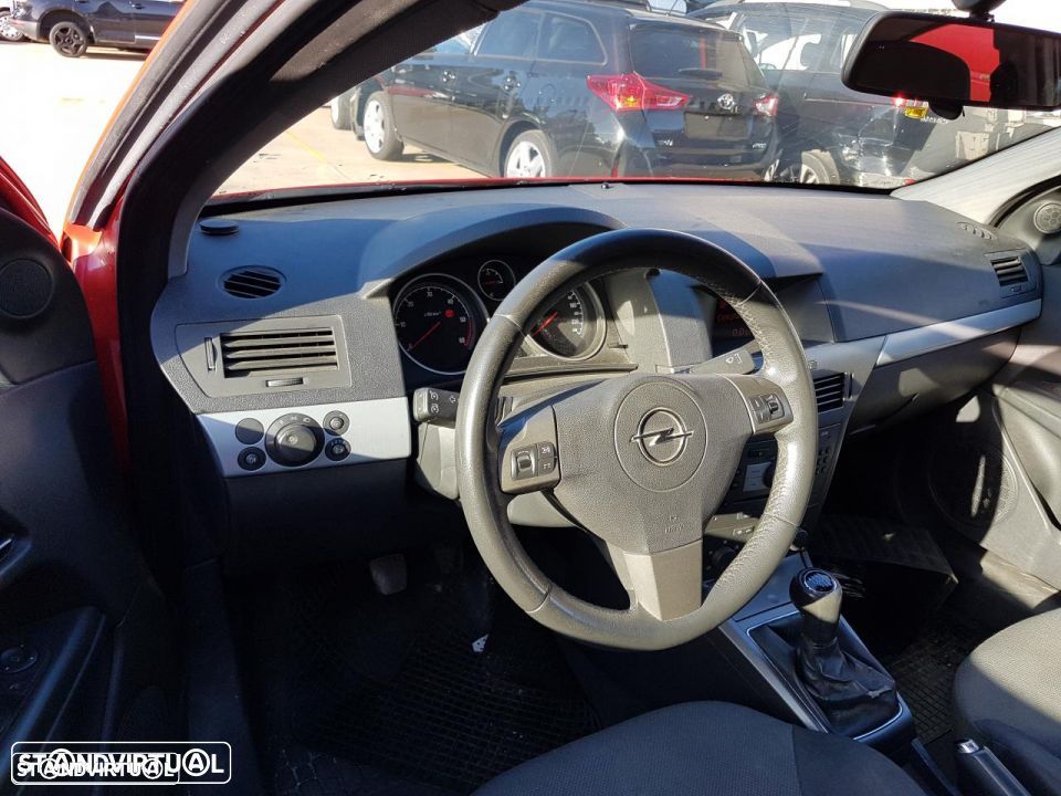 Opel Astra H 1.3 CDTI para peças - 3