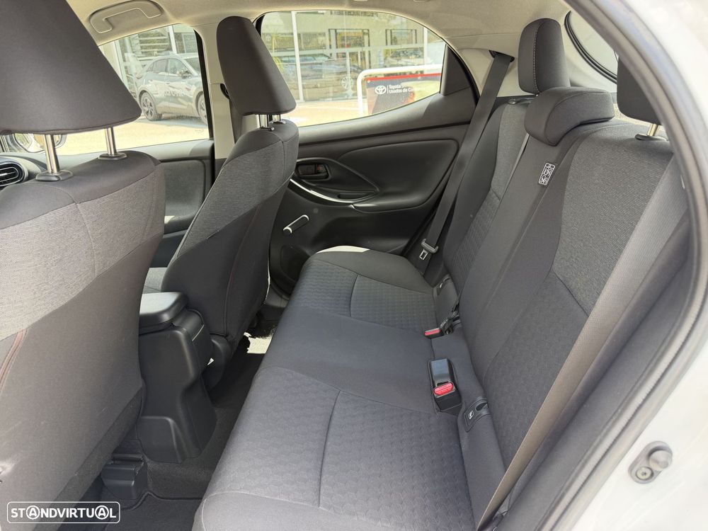 Toyota Yaris - 15