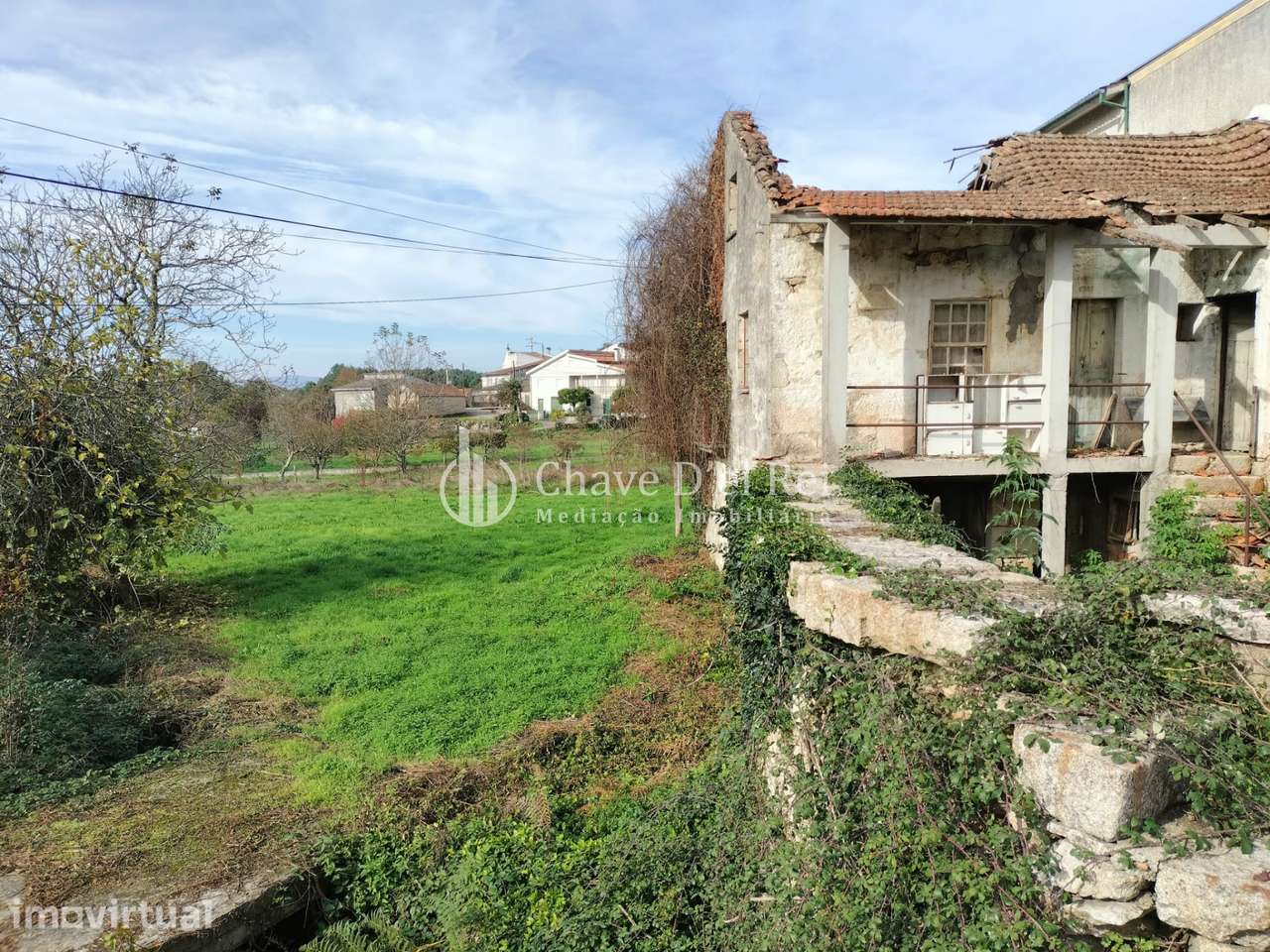 Moradia Geminada T2 Venda em Mundão,Viseu - Grande imagem: 2/11