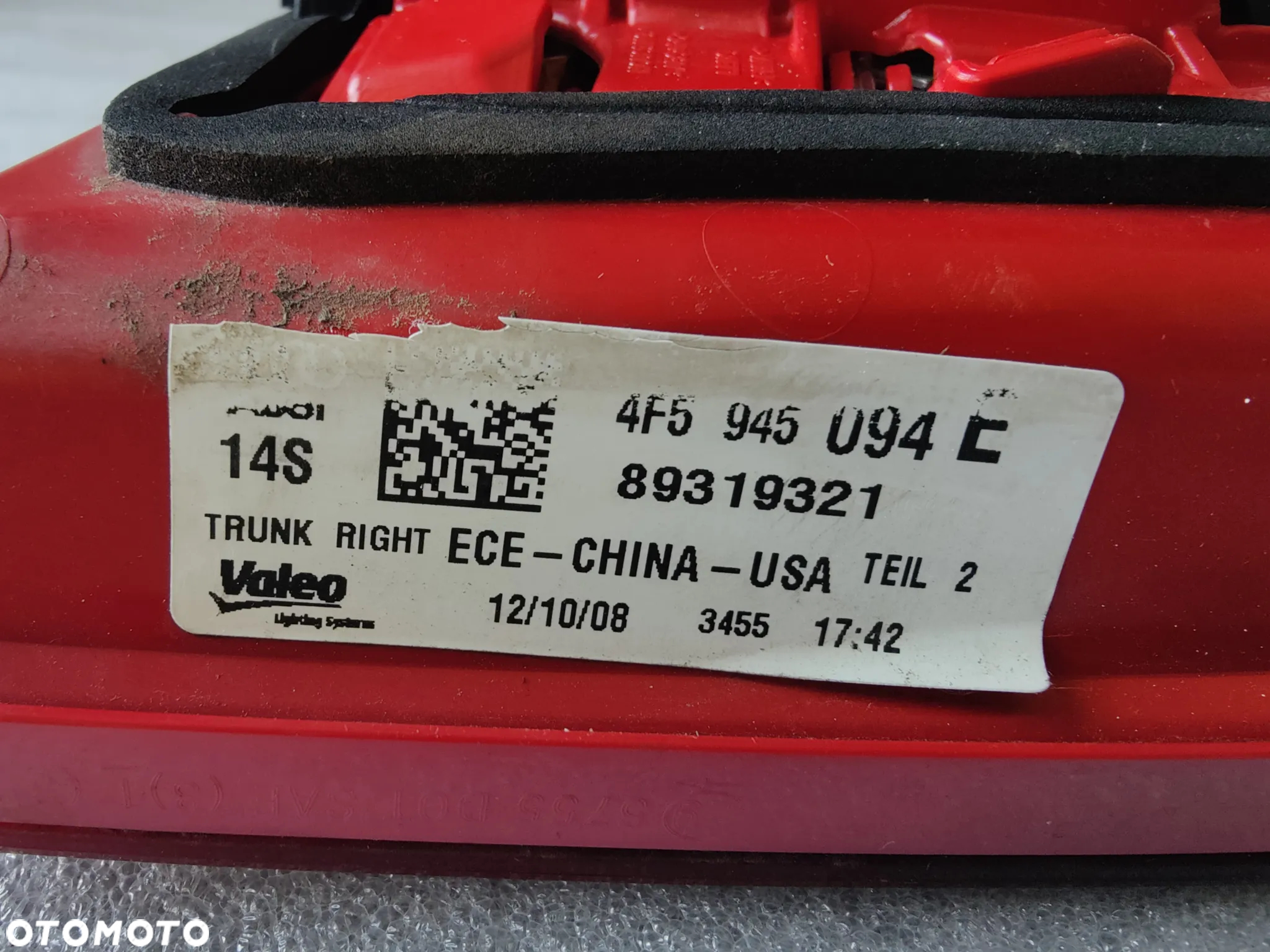 AUDI A6 C6 LIFT LAMPY LEWY PRAWY TYŁ W KLAPE 4F5945093E 4F5945094E - 4