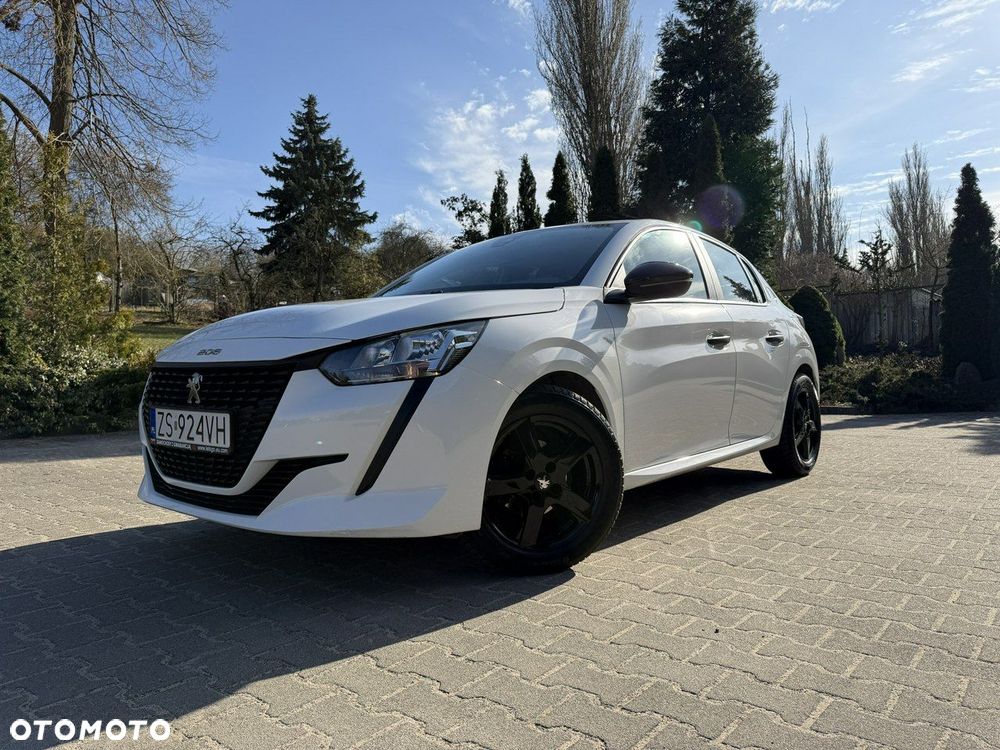 Peugeot 208 - 3