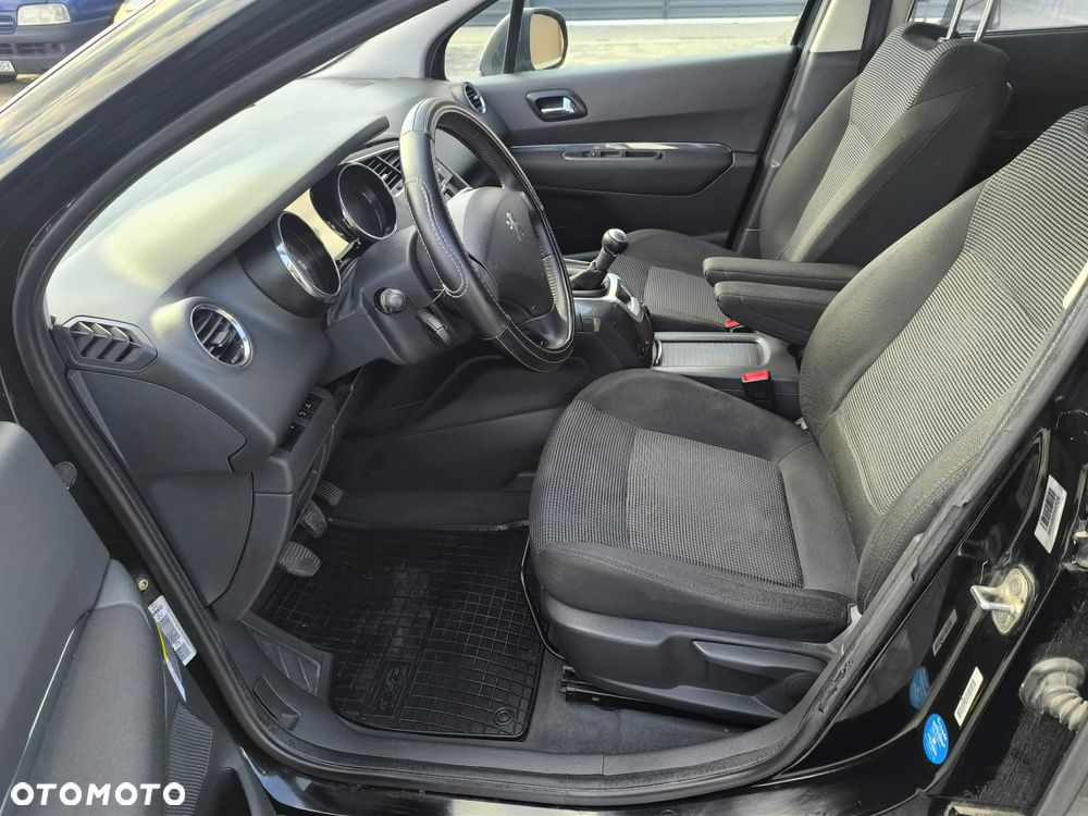 Peugeot 5008 1.6 Trendy - 12