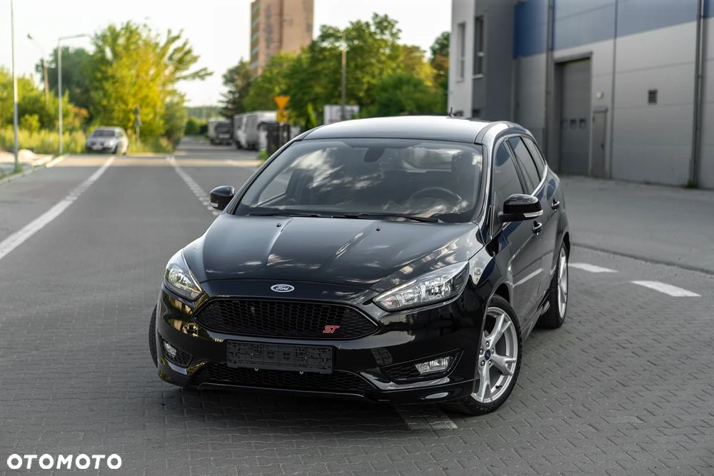 Ford Focus - 2