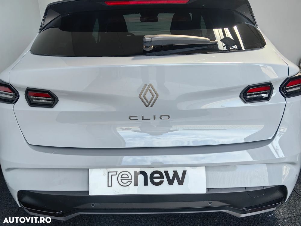 Renault Clio VI TCe 115 EDC Techno - 7
