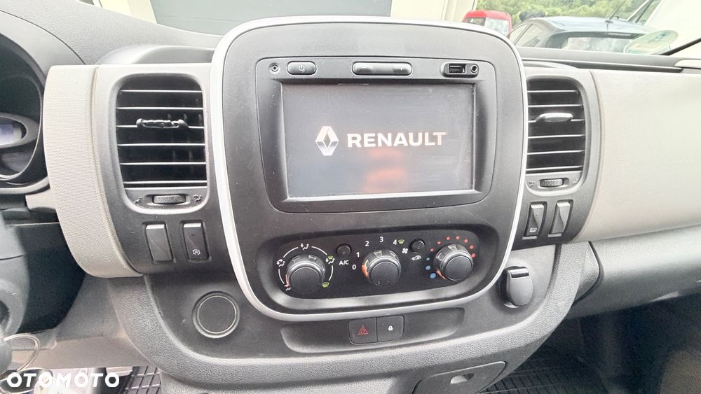 Renault Trafic - 14