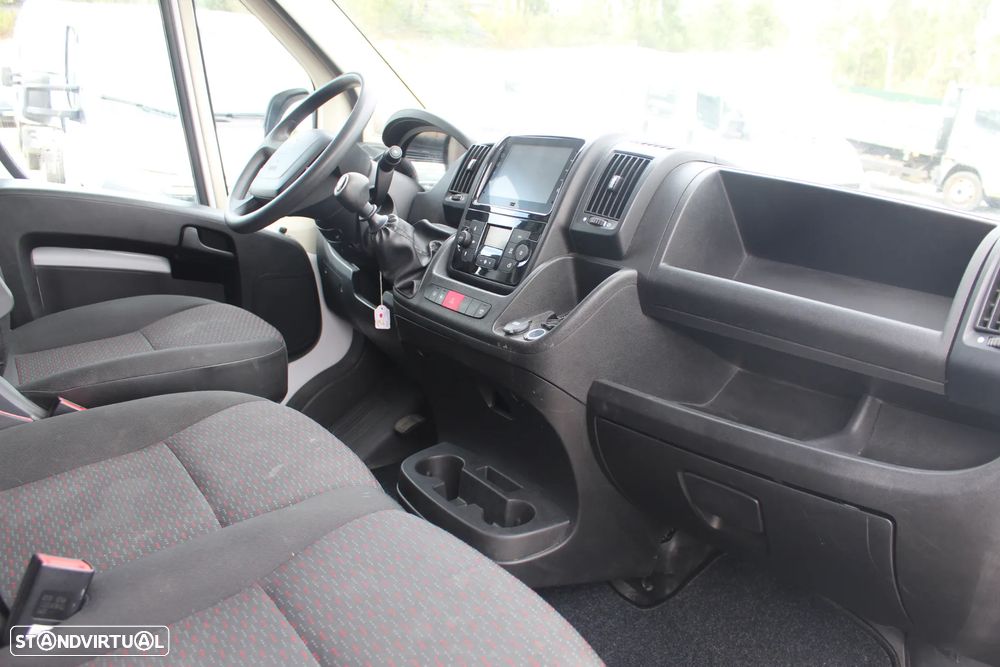 Peugeot Boxer 2.2 BlueHdi L3H2 - 11