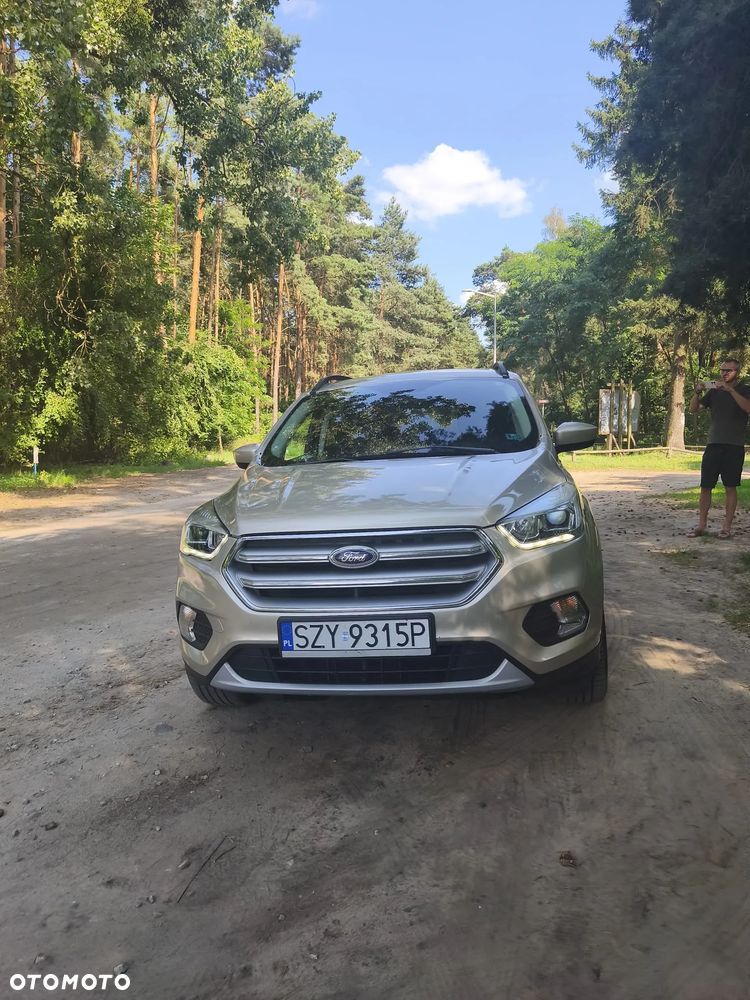 Ford Kuga - 5