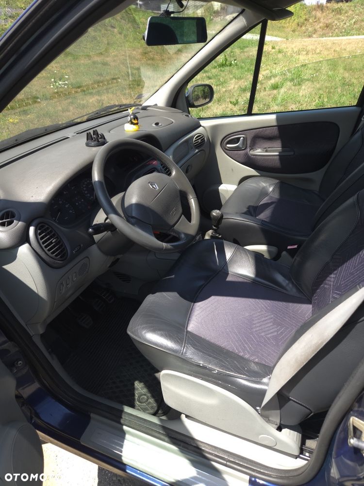 Renault Scenic - 7