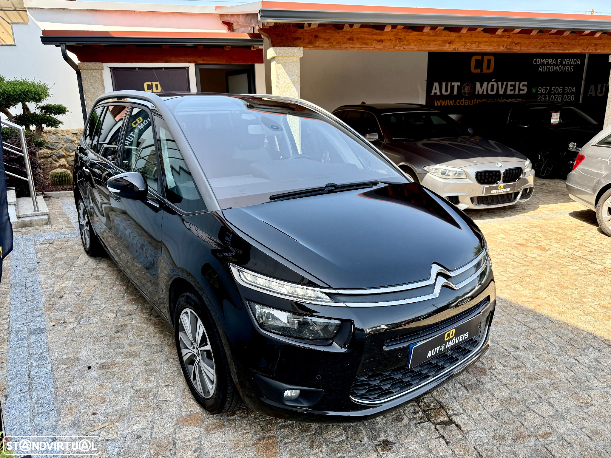 Citroën C4 Grand Picasso e-HDi 115 Intensive - 22