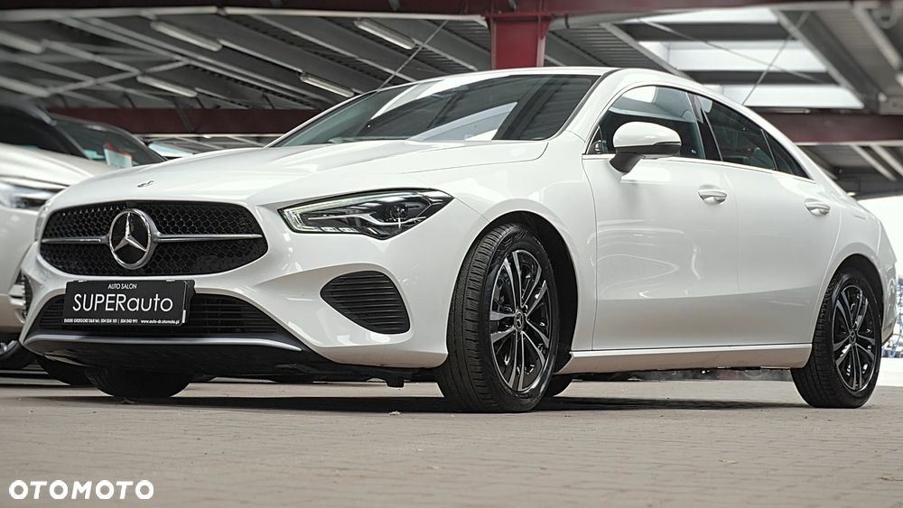 Mercedes-Benz CLA 200 7G-DCT - 7