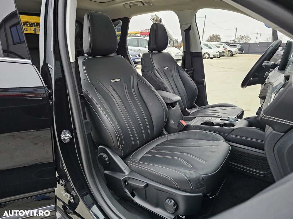 Ford Kuga 2.5 Duratec PHEV Vignale - 15