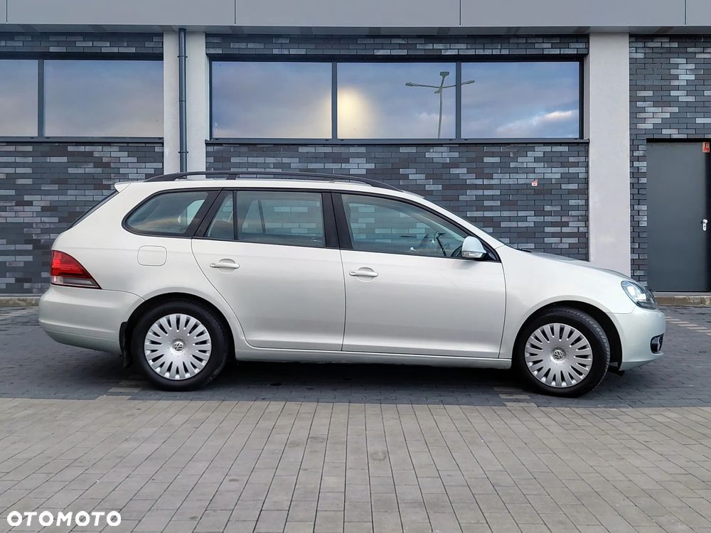 Volkswagen Golf VI 1.6 TDI Comfortline - 4