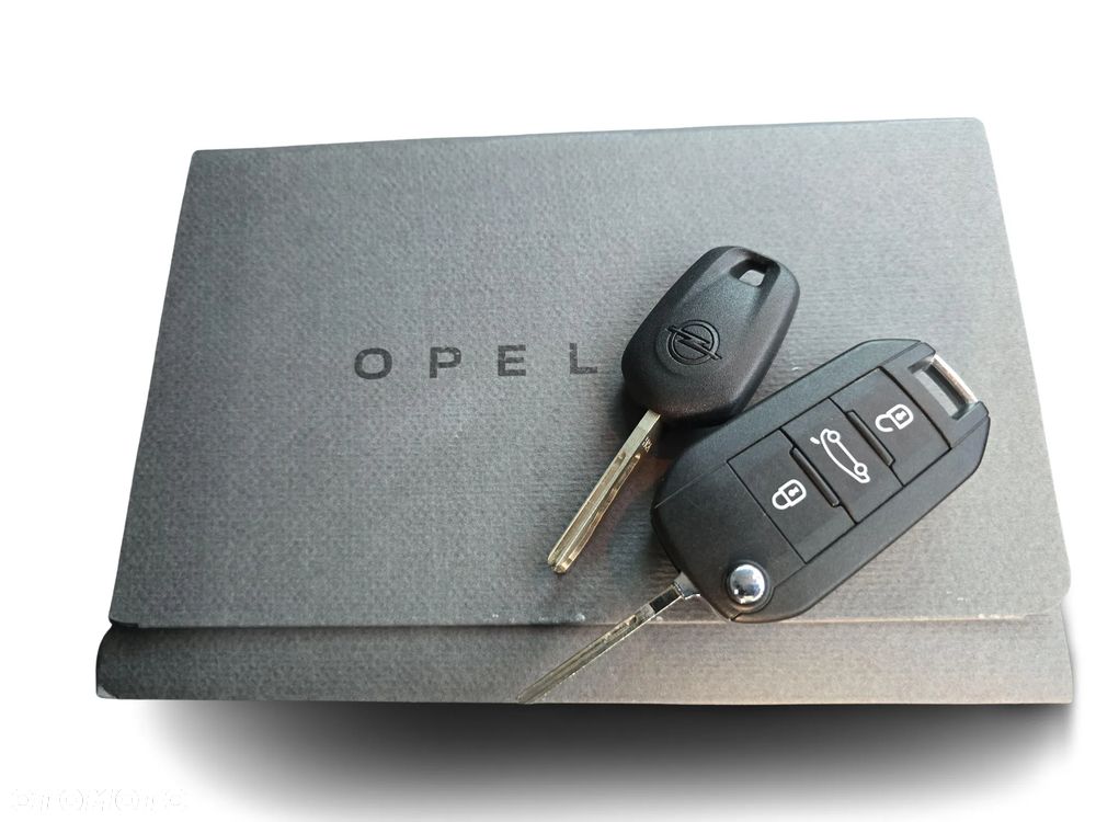 Opel Crossland X - 32