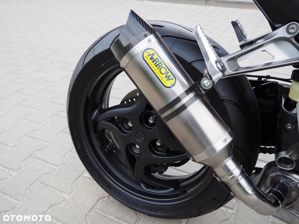 Honda CB - 25