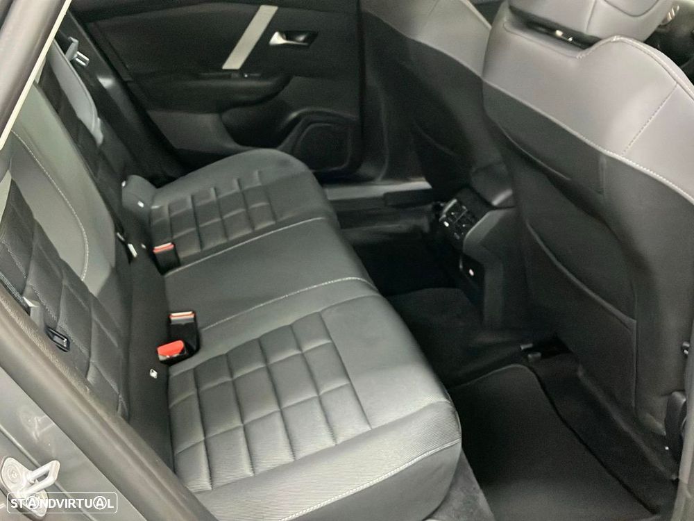 Citroën e-C4 50 kWh Plus - 16