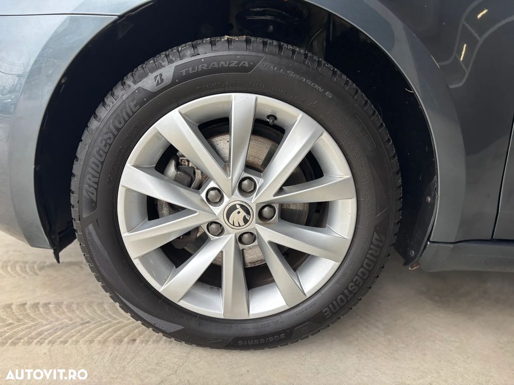 Skoda Octavia 1.0 TSI Ambition - 36