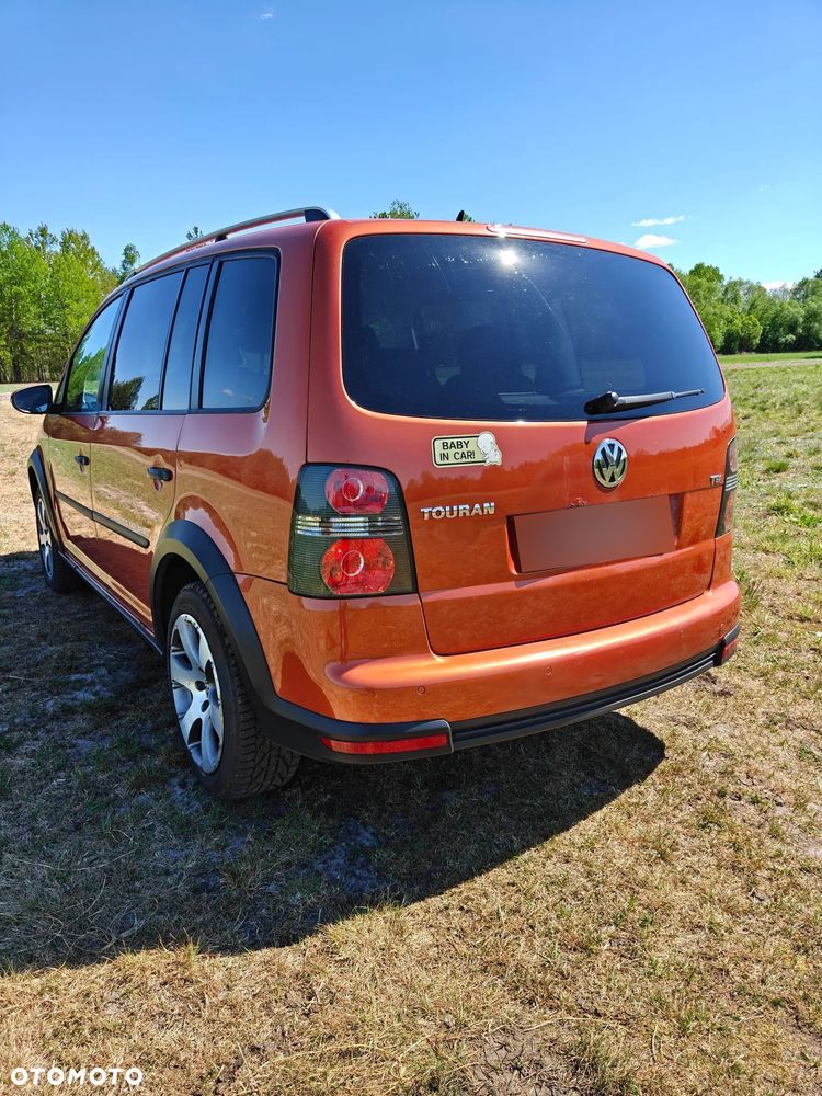 Volkswagen Touran 1.4 TSI DSG STYLE - 7