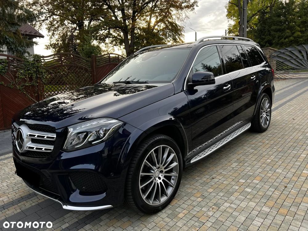 Mercedes-Benz GLS - 2