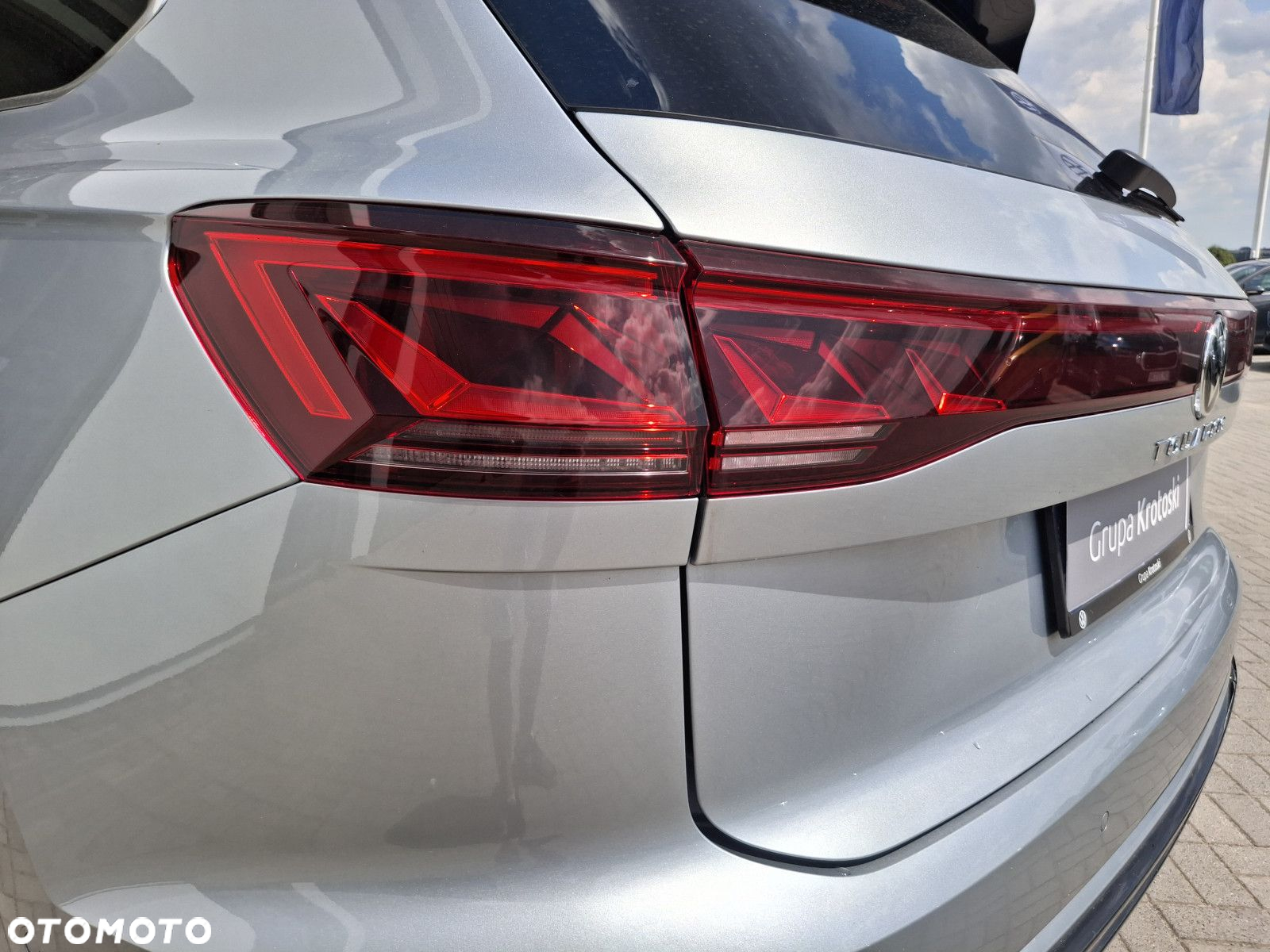 Volkswagen Touareg 3.0 V6 TDI 4Motion R-Line - 10
