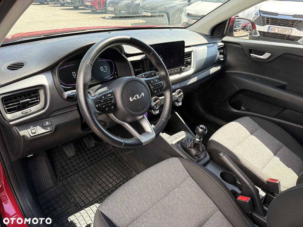 Kia Stonic 1.2 M - 10