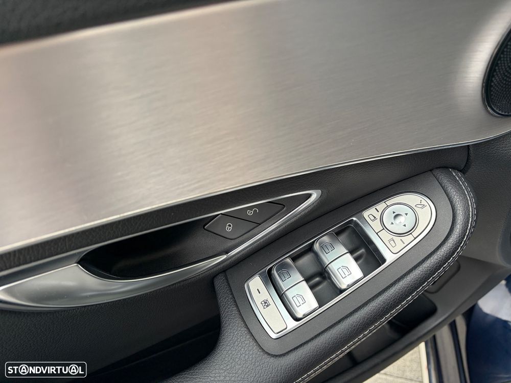 Mercedes-Benz C 300 de Avantgarde - 14