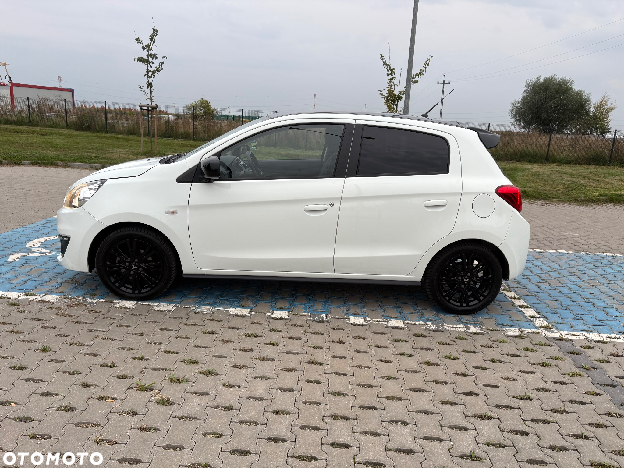 Mitsubishi Space Star 1.2 Clear Tec CVT Diamant Edition+ - 17