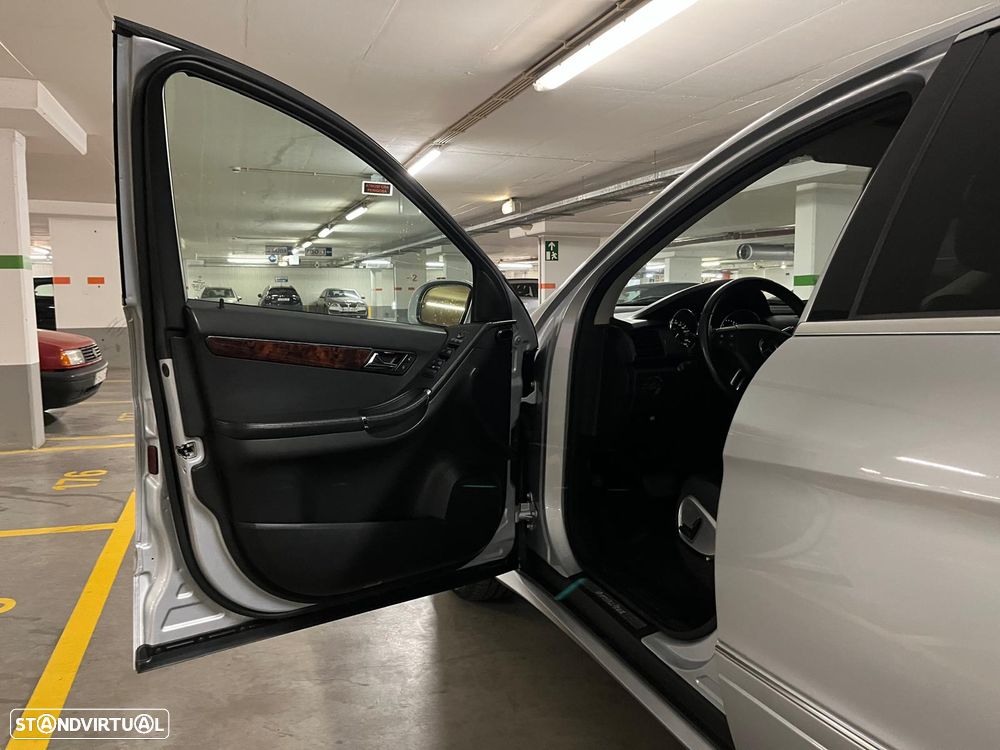Mercedes-Benz R 320 CDi 4-Matic - 7