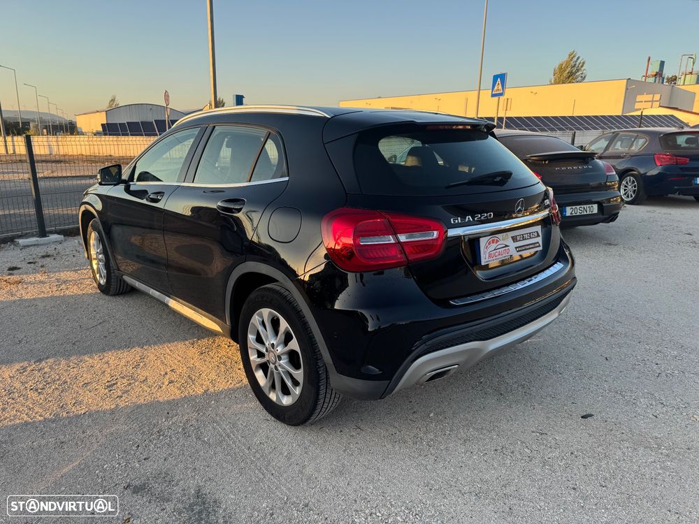 Mercedes-Benz GLA 220 CDI 7G-DCT Urban - 5