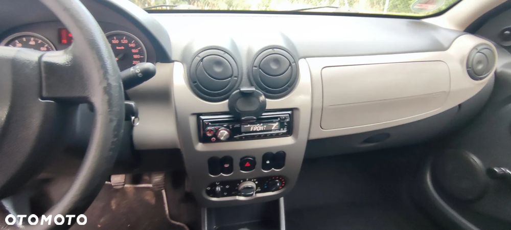 Dacia Sandero 1.4 Ambiance - 11