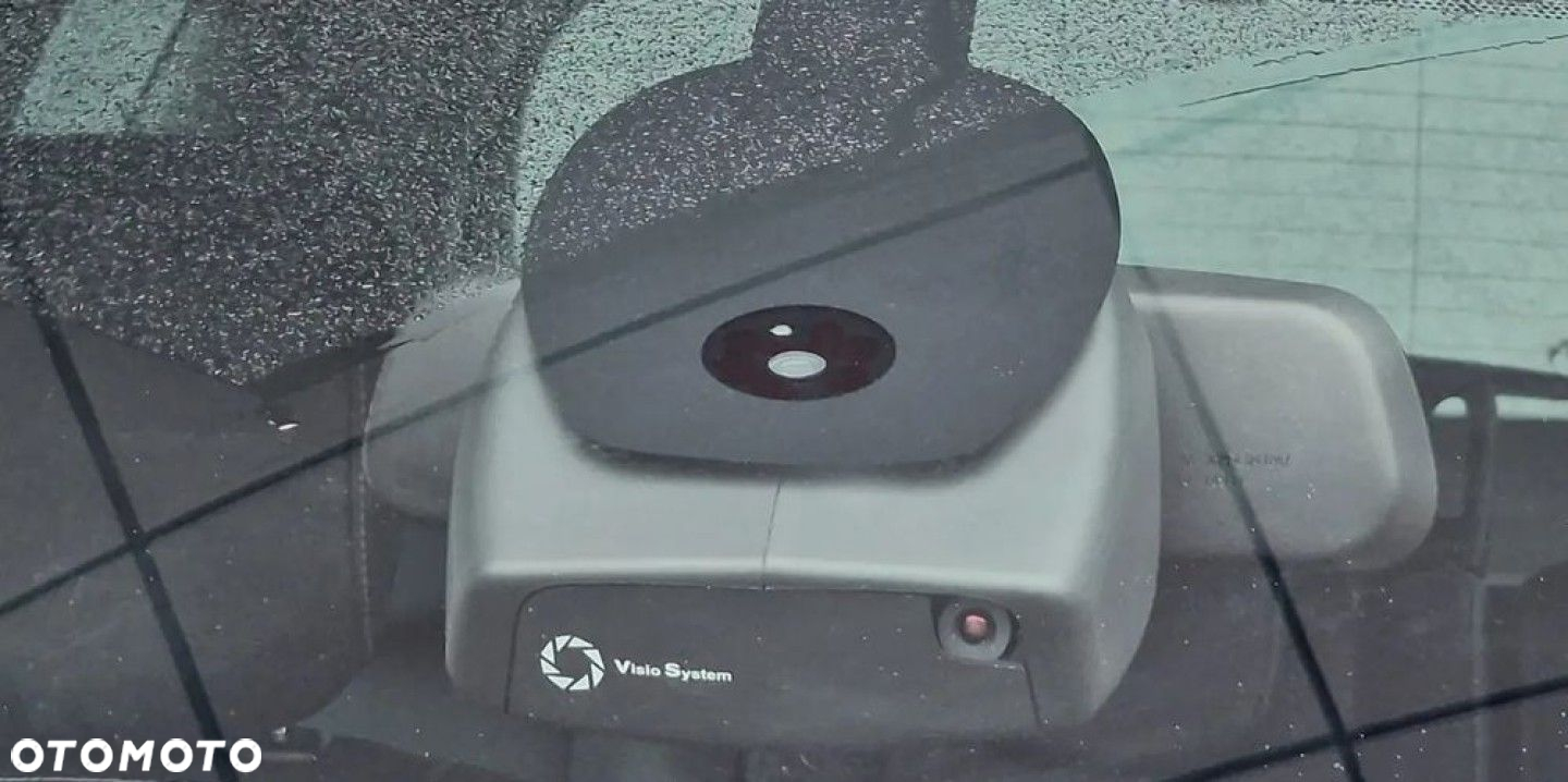 Renault Grand Scenic - 36