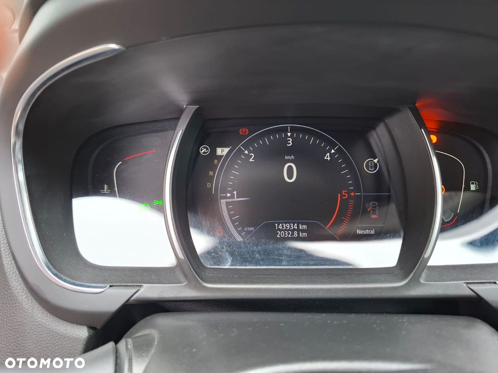 Renault Scenic 1.6 dCi Bose EDC - 8