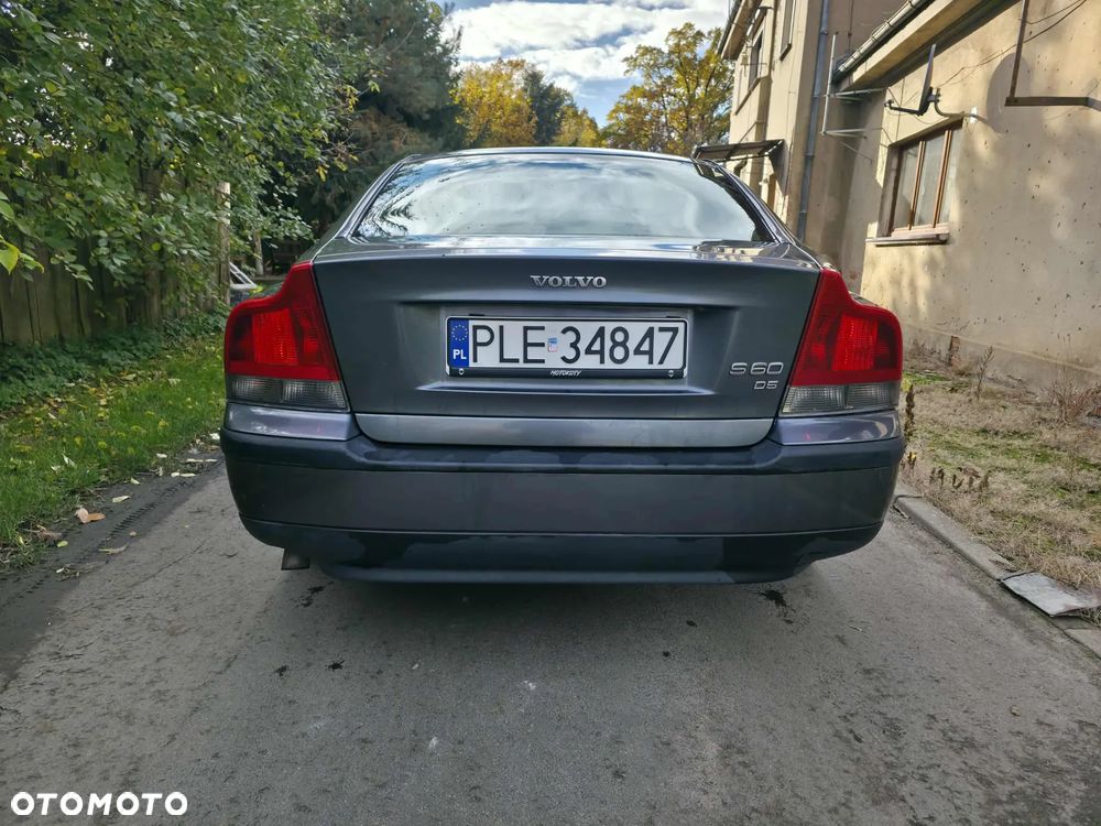 Volvo S60 - 4