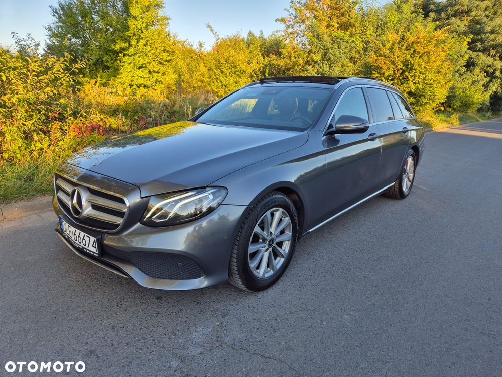 Mercedes-Benz Klasa E 200 d 9G-TRONIC Exclusive - 4