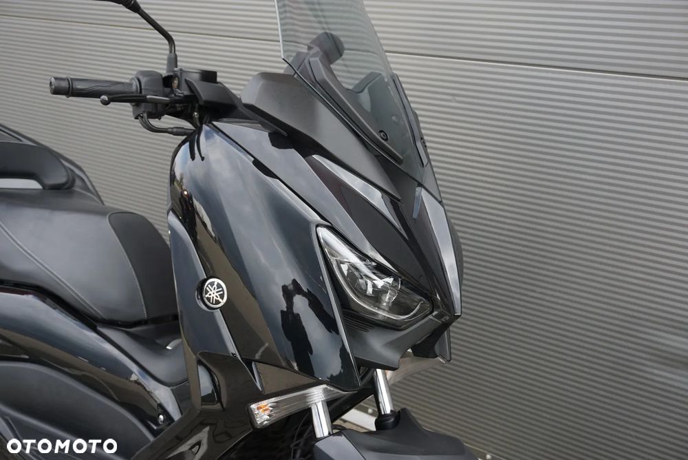 Yamaha X-max - 7